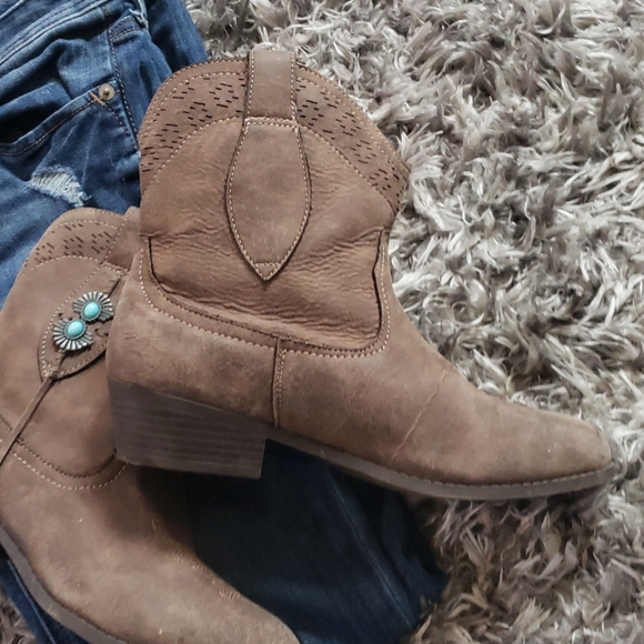 ⚡️SALE⚡️RAMPAGE GIRLS SZ 5 - Picture 4 of 9